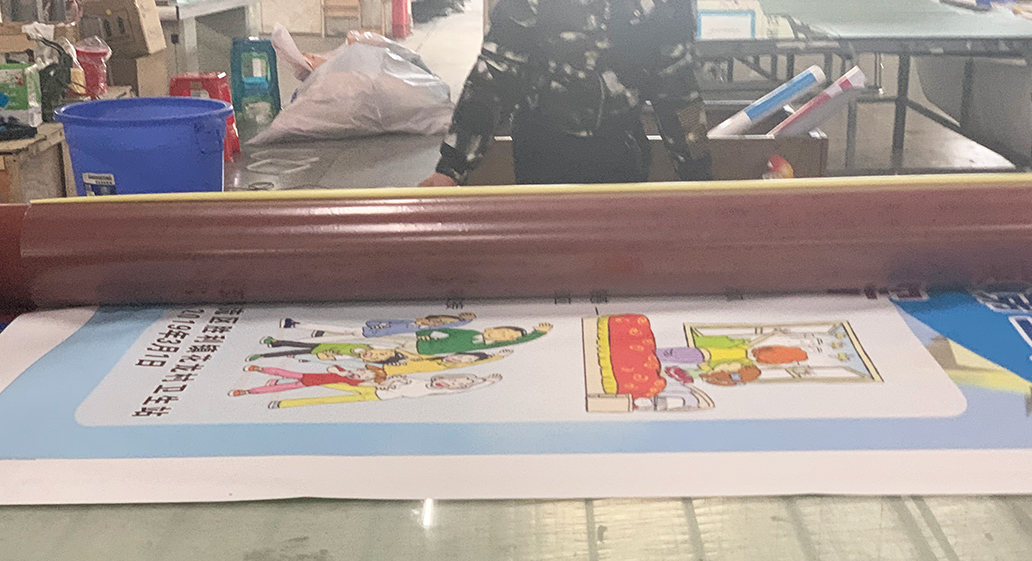 覆膜是什么_廣告畫面覆膜作用如何覆膜?